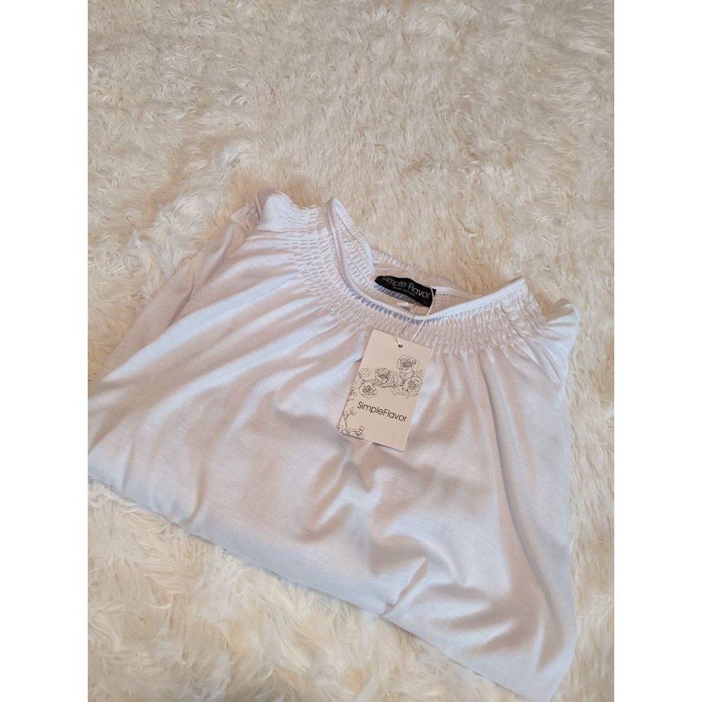Simple Flavor Blouse White Size XL Women's NWT